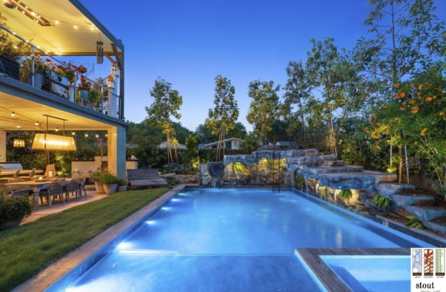 Modern landscape design in Huntington Beach, CA